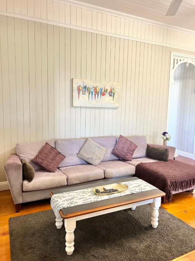 Childers Charmer With Aircon, Wifi & Modern Luxuries Exteriör bild